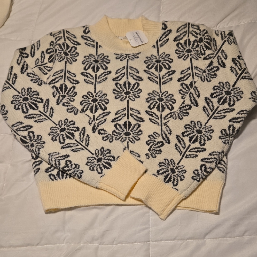 &merci Floral Patterned Sweater NWT